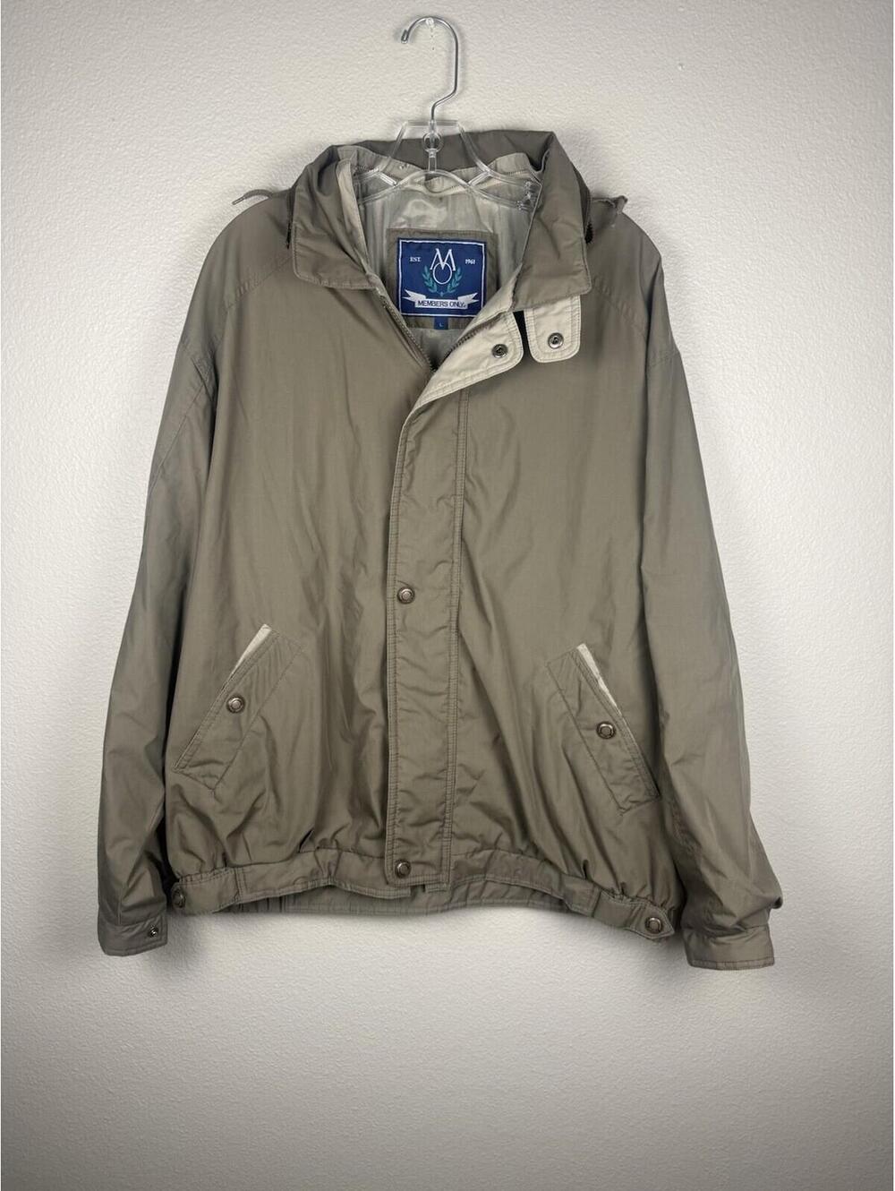 Members Only Jacket Mens Large Taupe Hooded Full Zip Bomber Coat Vintage